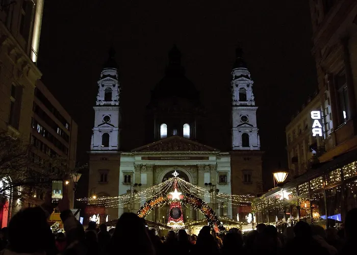 Stylish With Shared Rooftop Terrace Jacuzzi Mk2 * 부다페스트