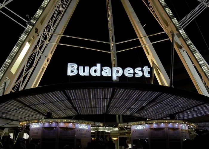 Stylish With Shared Rooftop Terrace Jacuzzi Mk2 부다페스트