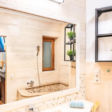 Apartament Stylish With Shared Rooftop Terrace Jacuzzi Mk2