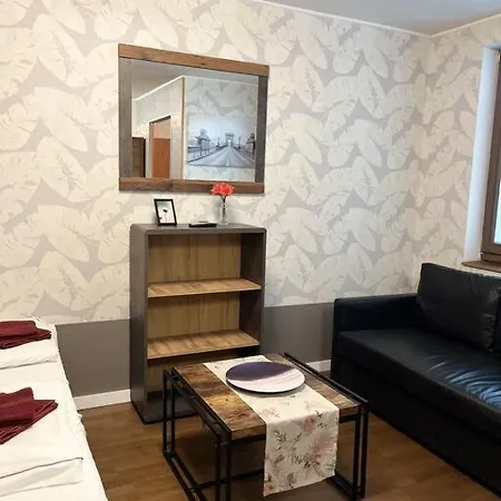 Stylish With Shared Rooftop Terrace Jacuzzi Mk2 *