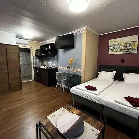 Stylish With Shared Rooftop Terrace Jacuzzi Mk2 * Budapest