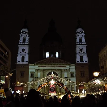 Stylish With Shared Rooftop Terrace Jacuzzi Mk2 * Budapest